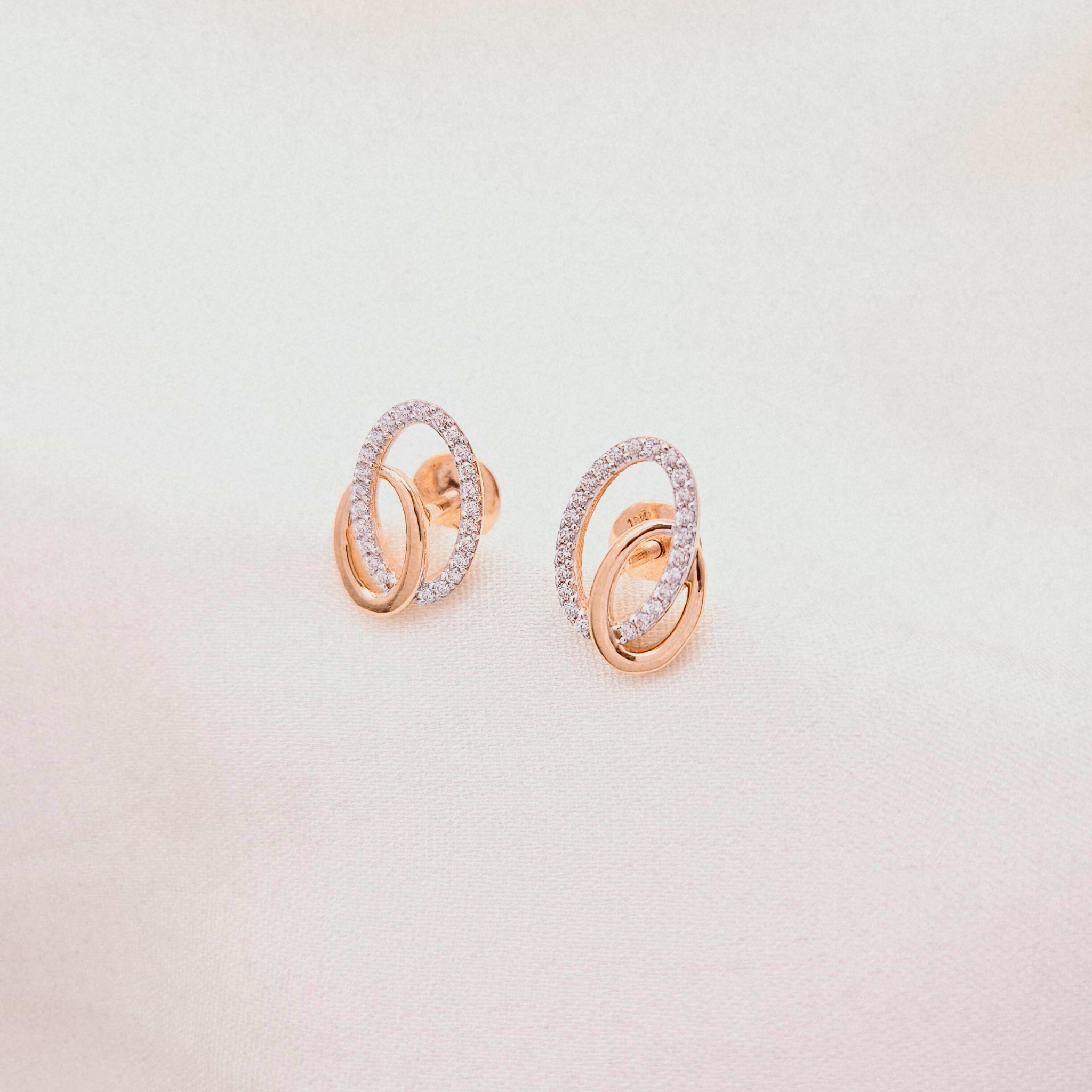 Orivale Earrings
