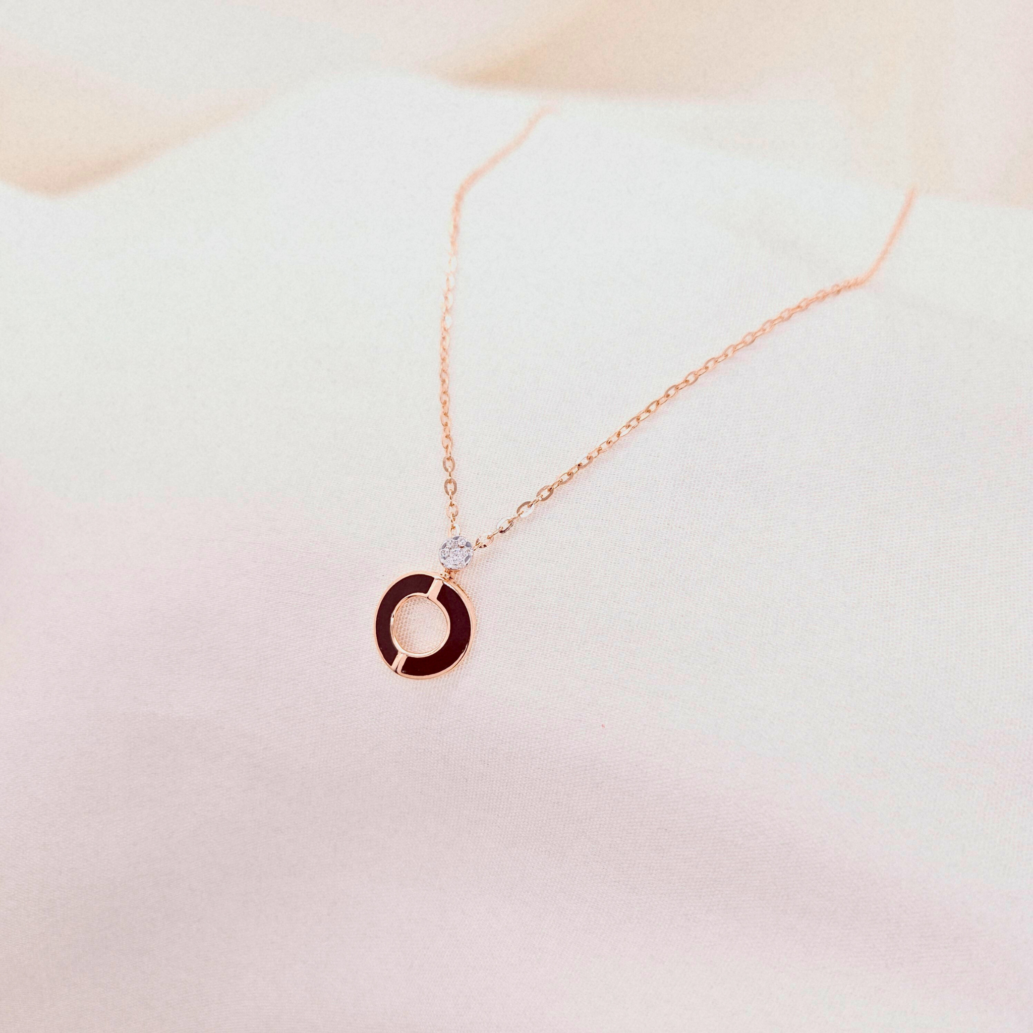 Coalvia Necklace