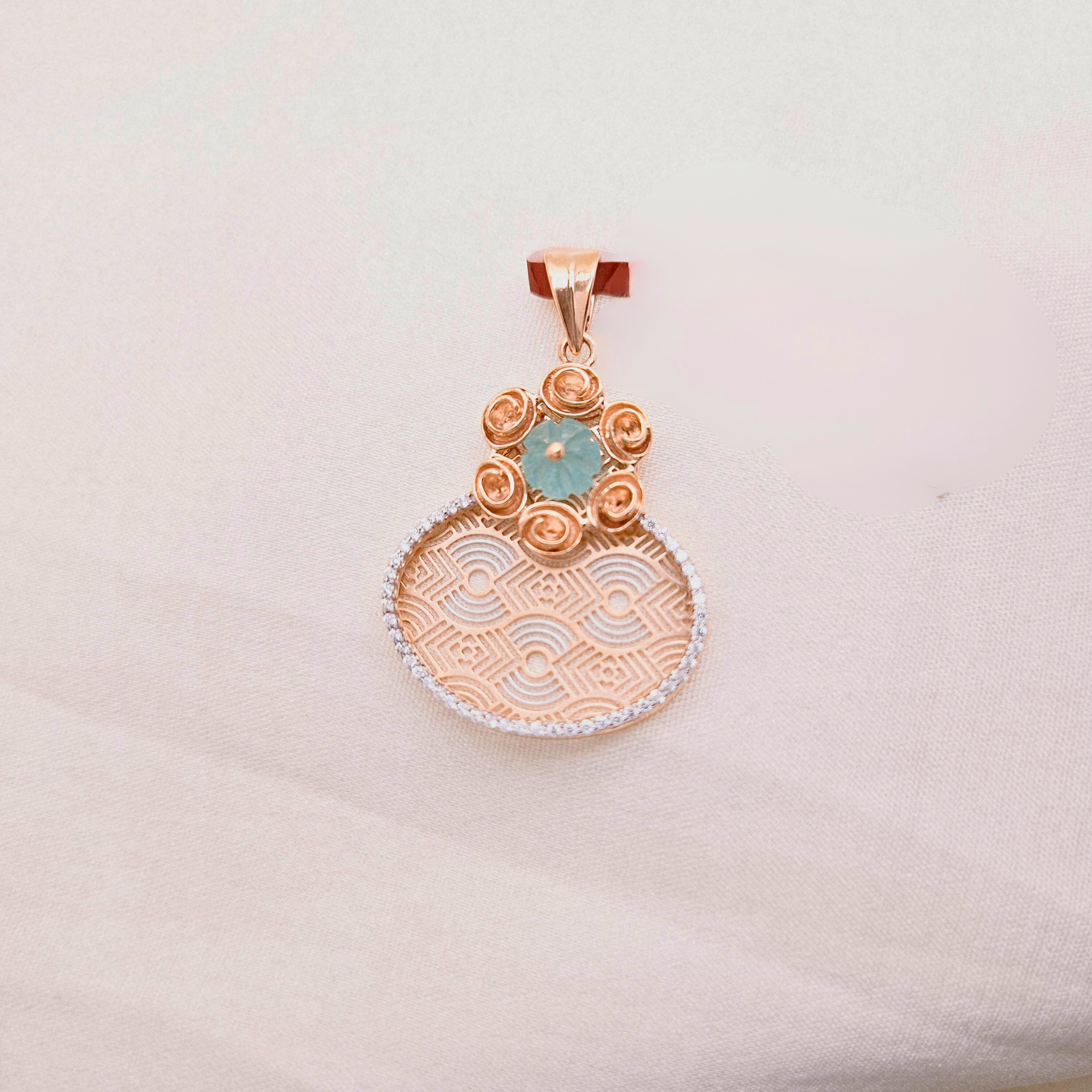 Emerissa Pendant