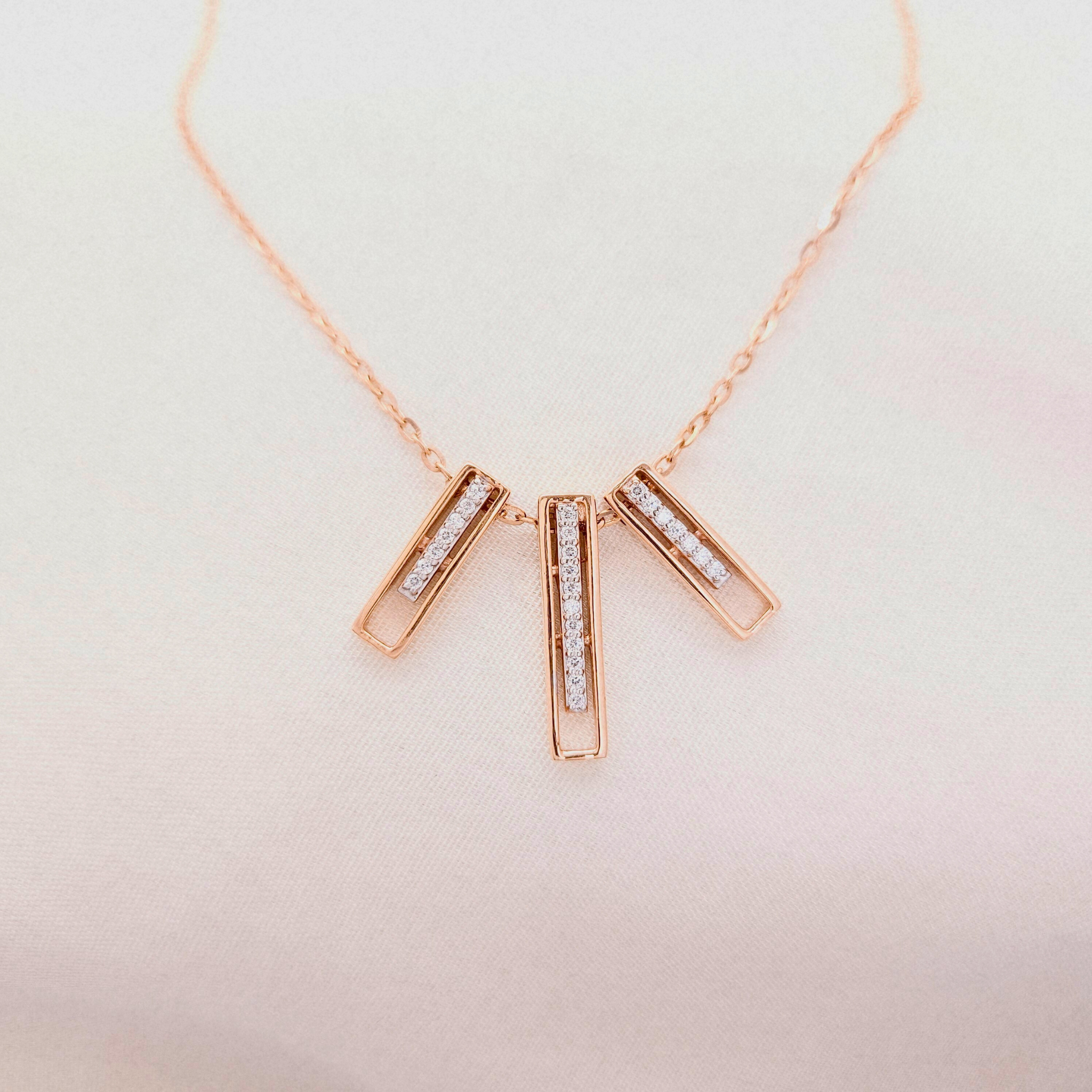 Vertis Necklace