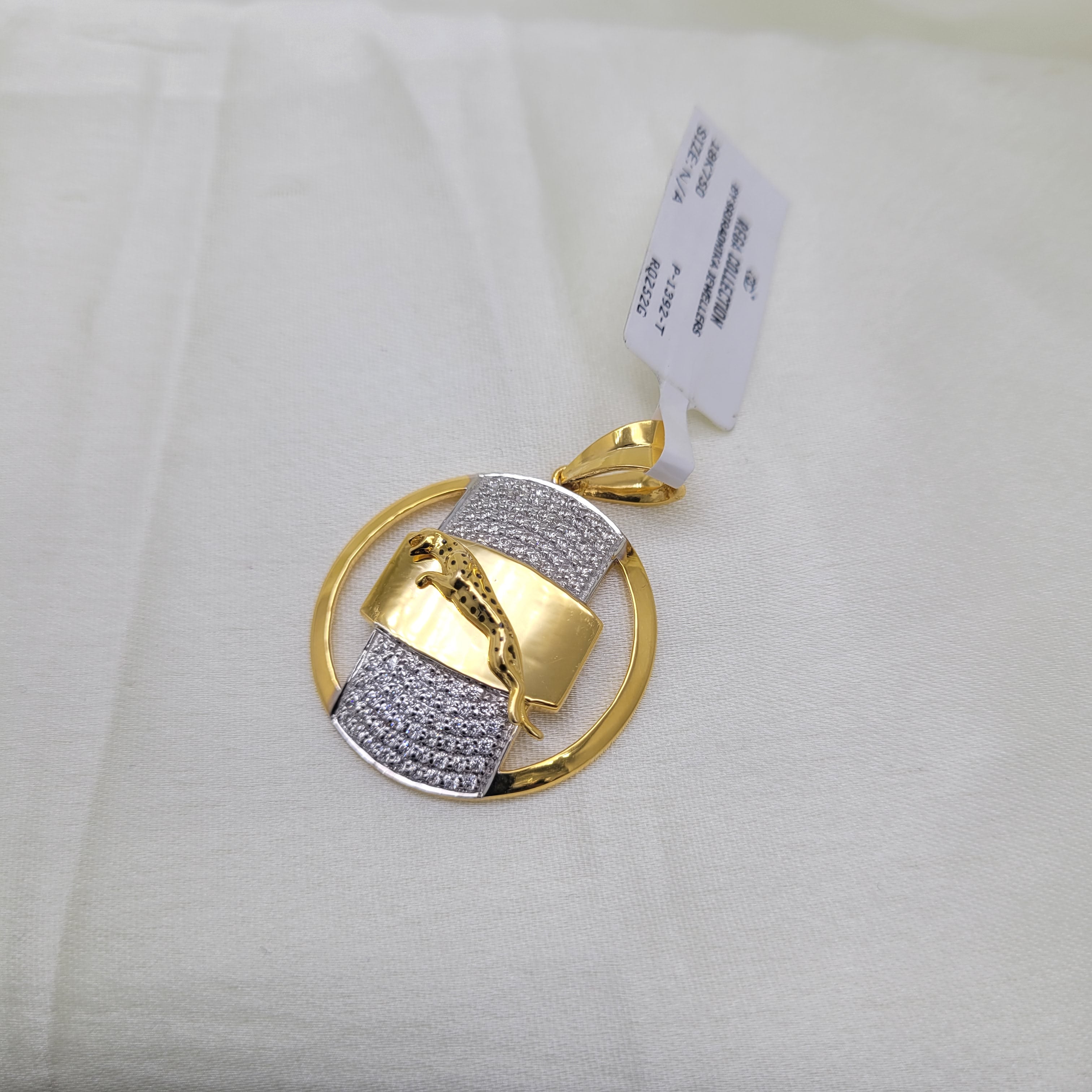 Luxeleopard  Pendant