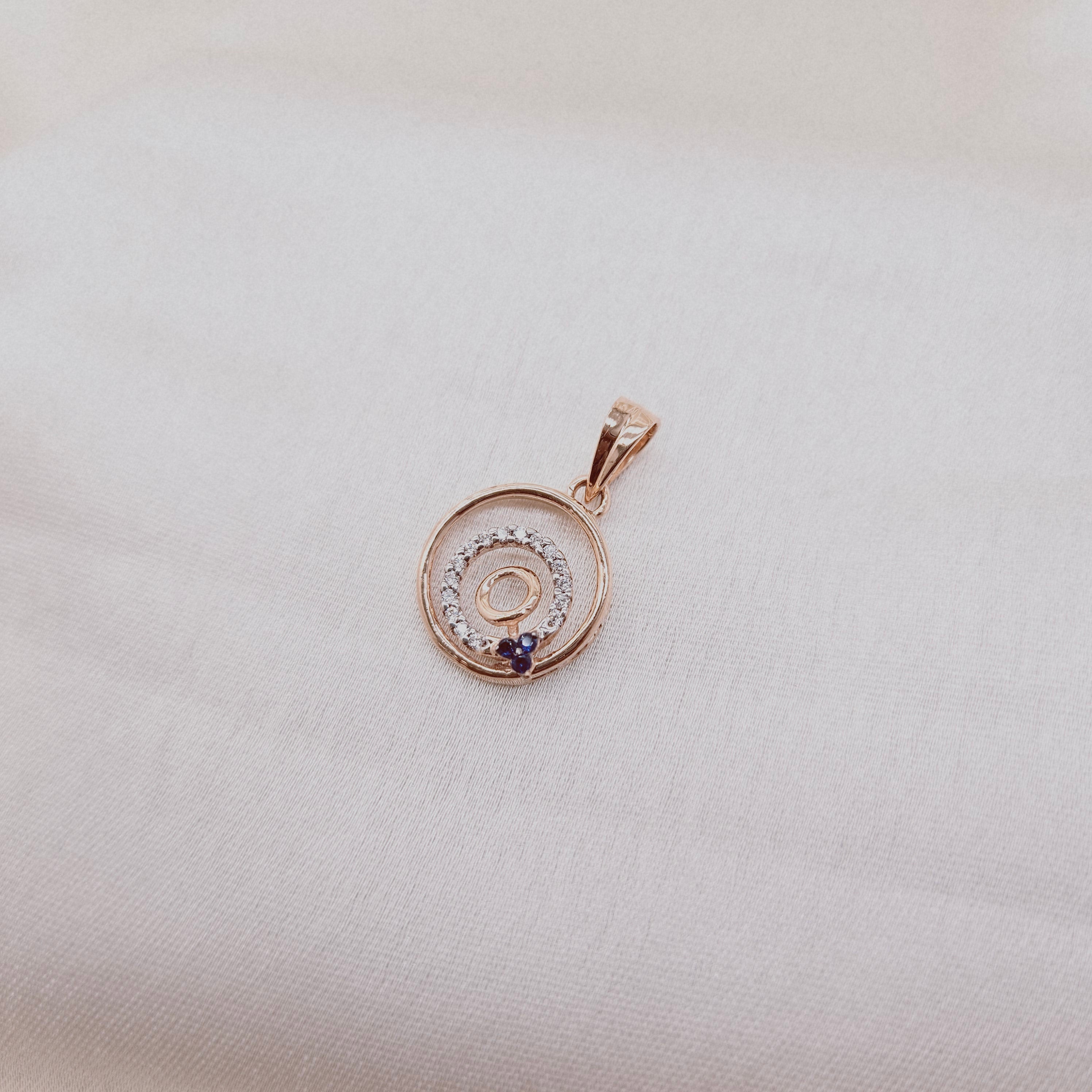 Trium Pendant