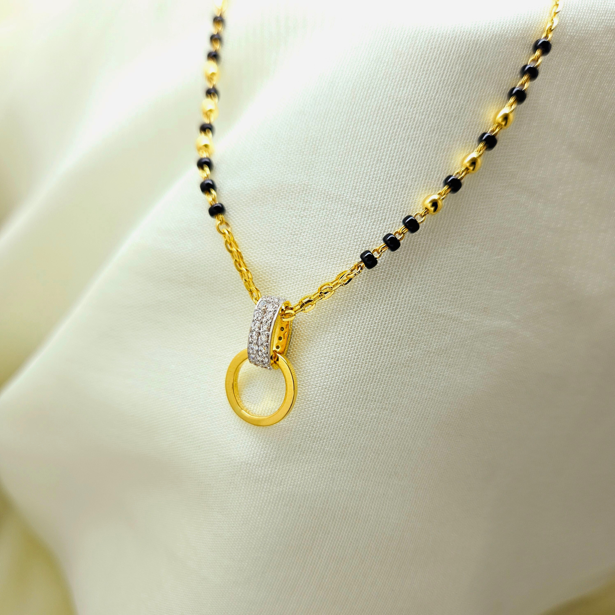 Orbella Mangalsutra