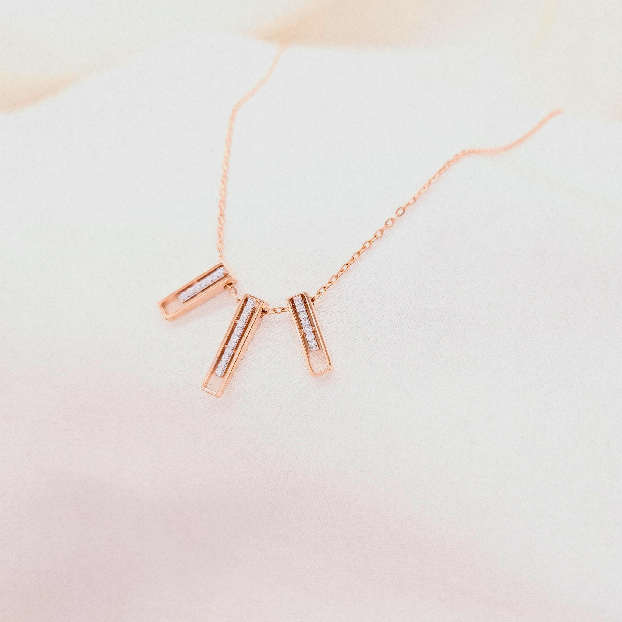 Vertis Necklace