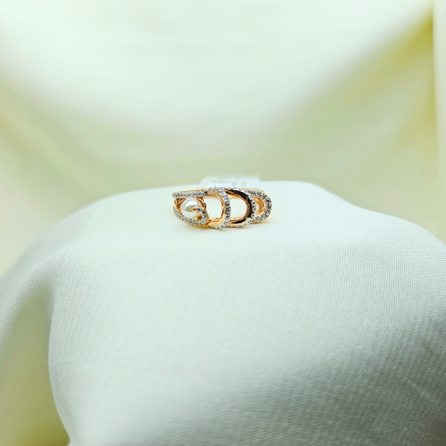 Pearlyn Ring