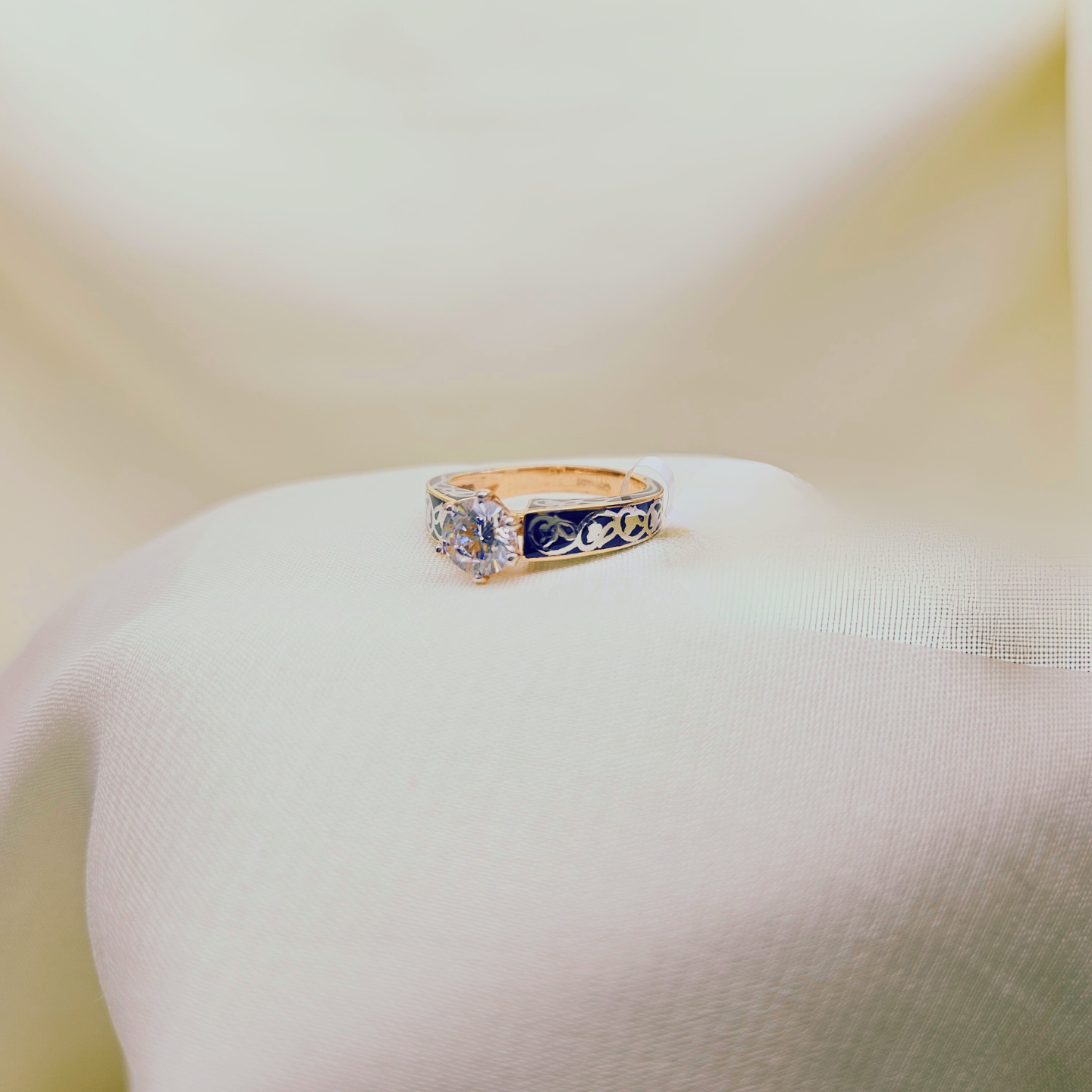 Solivette Ring
