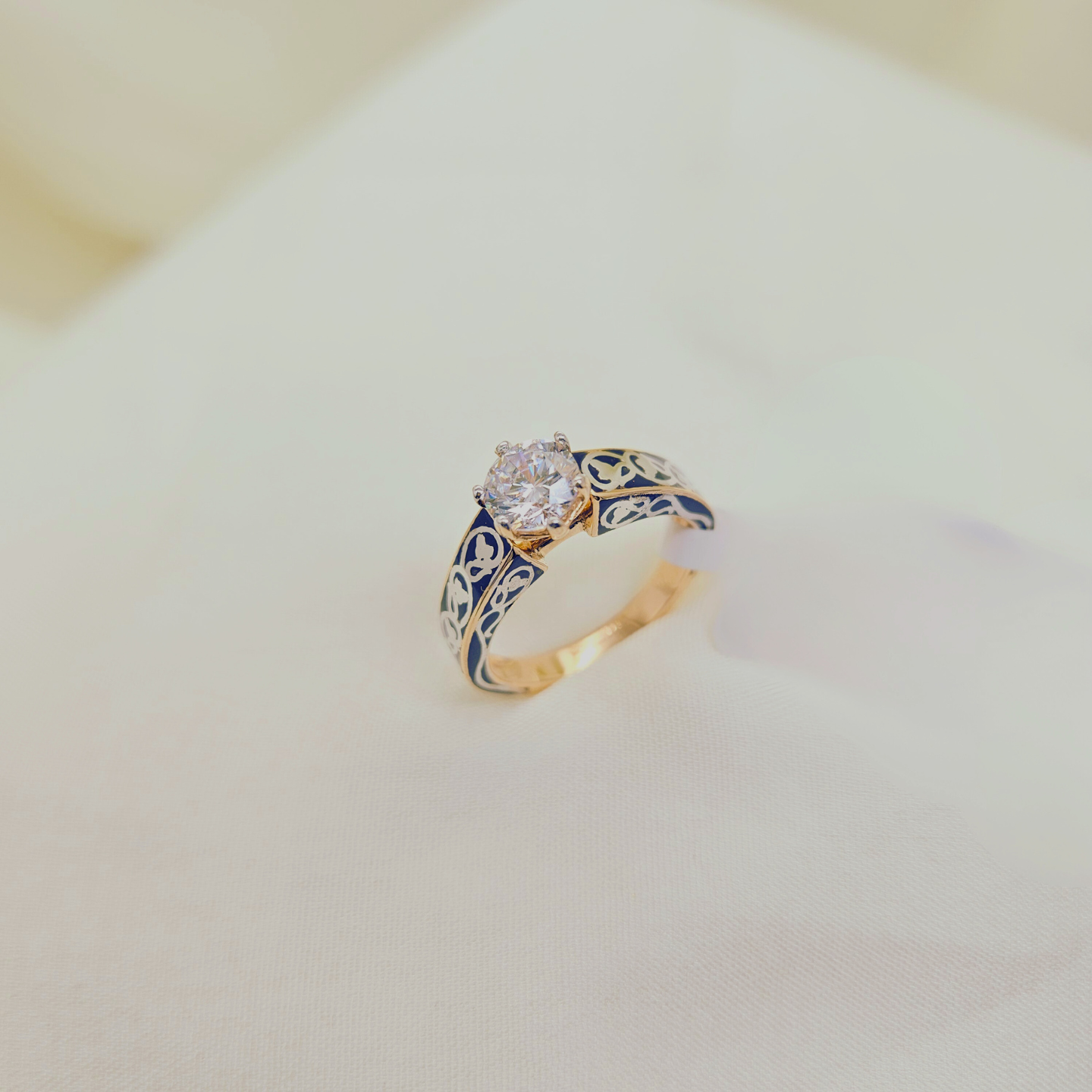 Solivette Ring