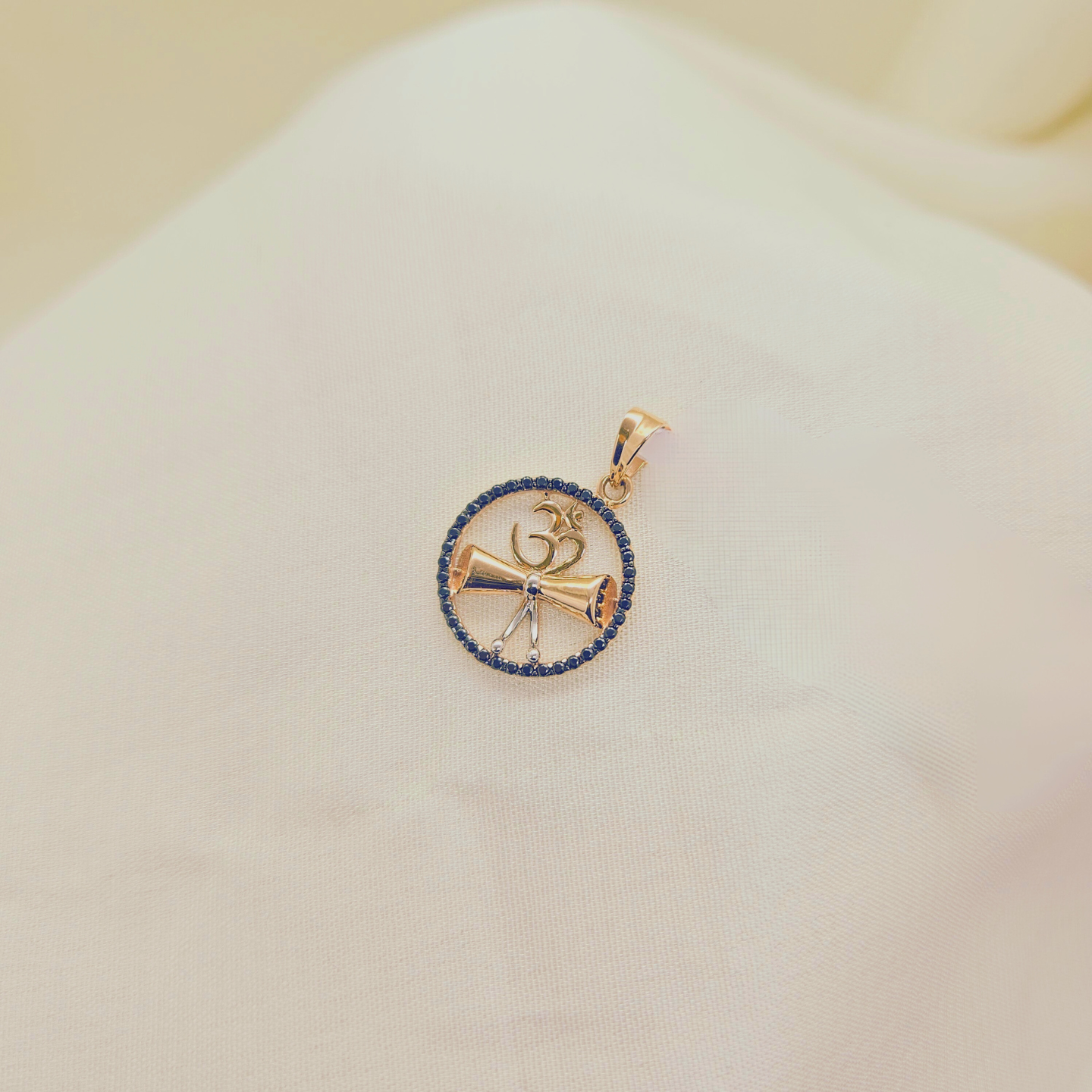 Shivbeat Pendant