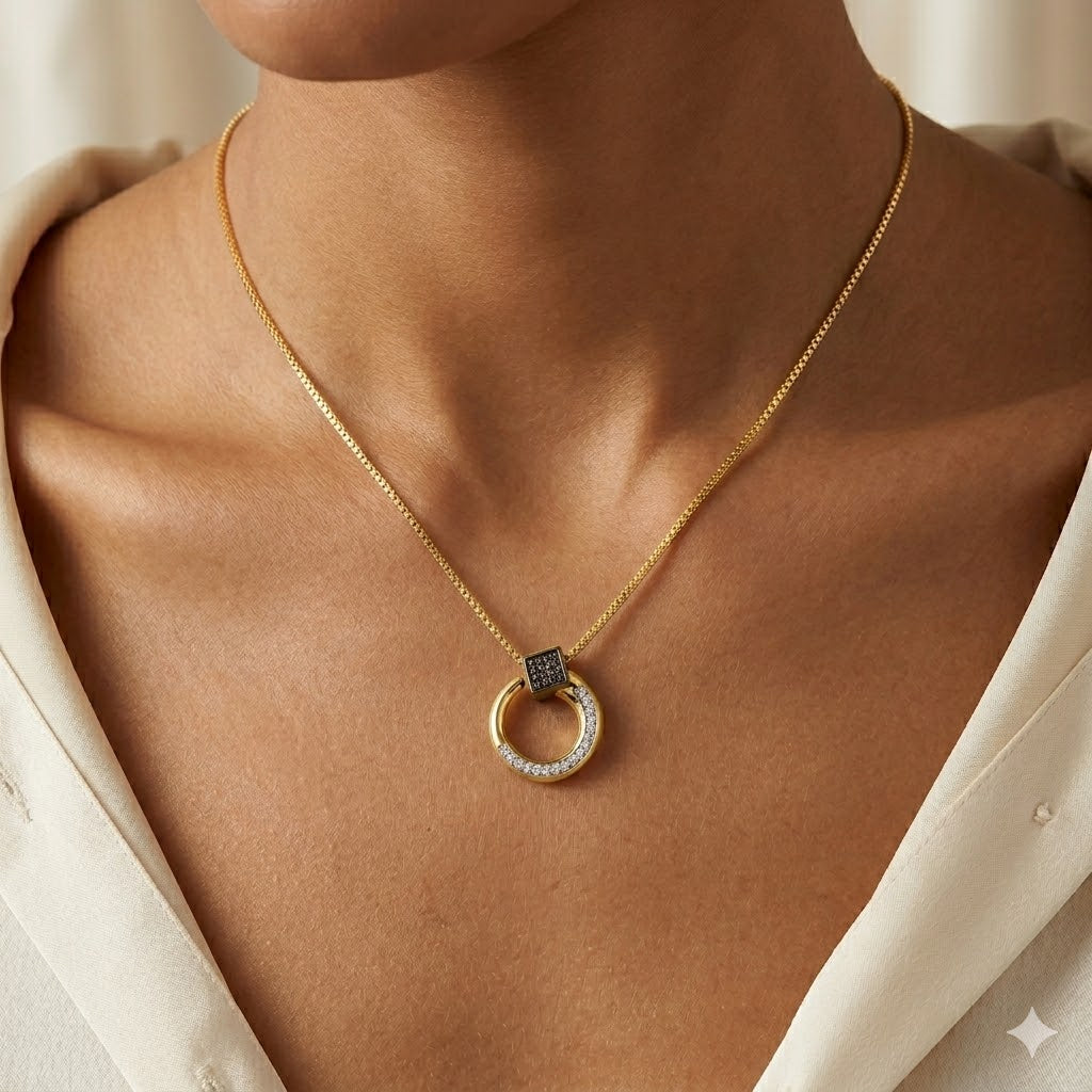Moonbeam Necklace